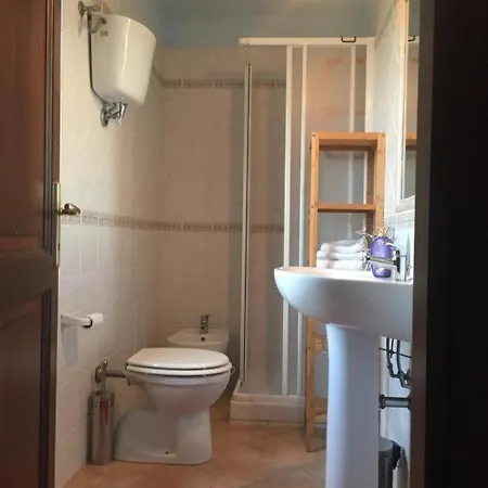 Il Casale Di Lavinia Bed and Breakfast